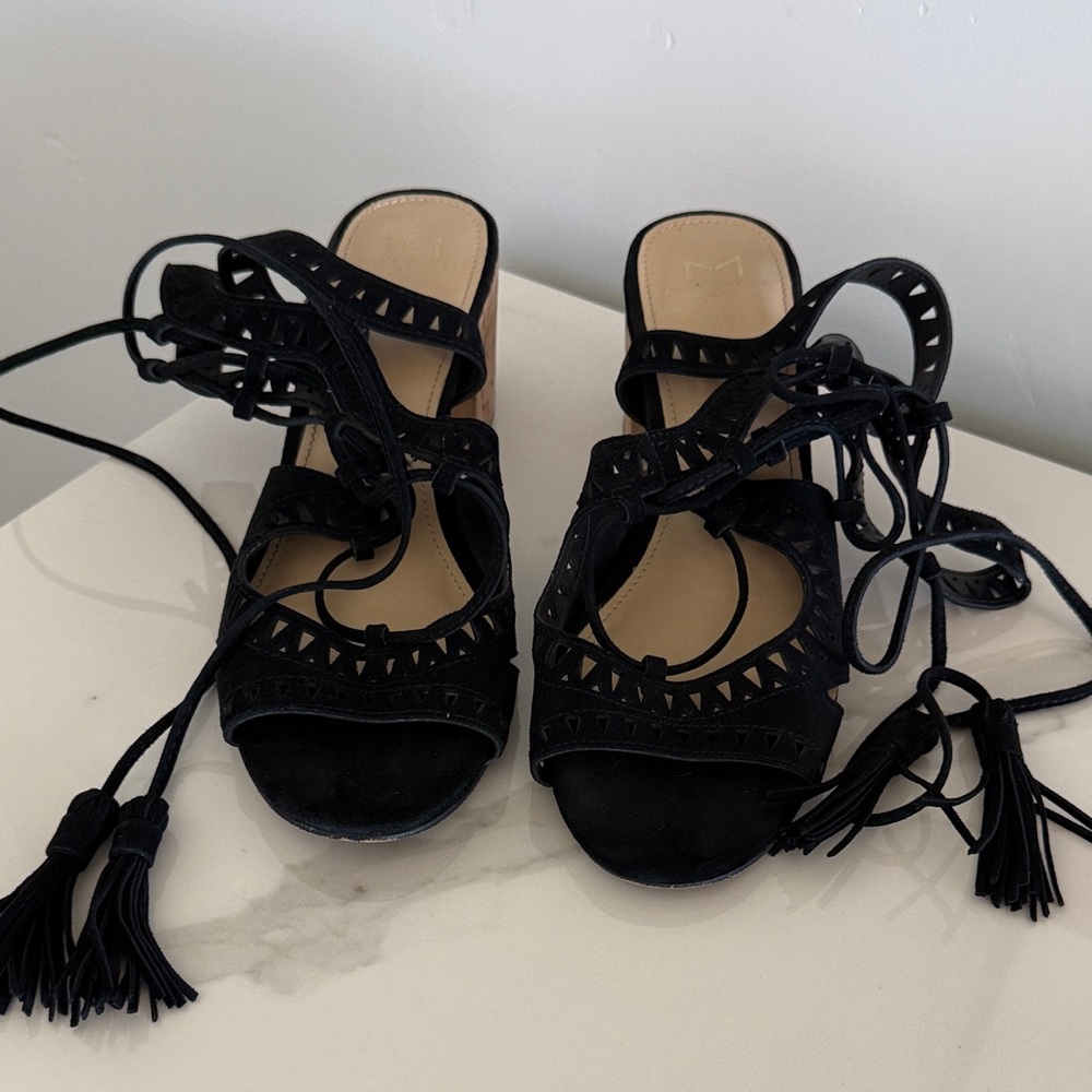 Marc Fisher Black Lace-Up Women’s Sandals, Velvet size 8.5
